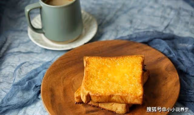 早餐吃這個,幾分鐘就做好,太香了,孩子聞見味就起床~