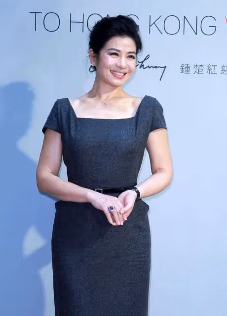 衣品差的中年女人,夏天常穿「這4件」衣服,最好不要買