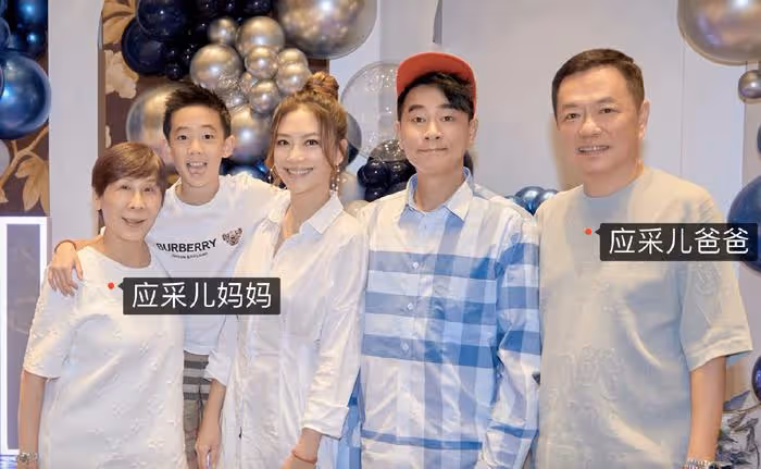 陳小春應采兒3歲小兒子生日照曝光,HoHo隔代遺傳,越長越像外婆