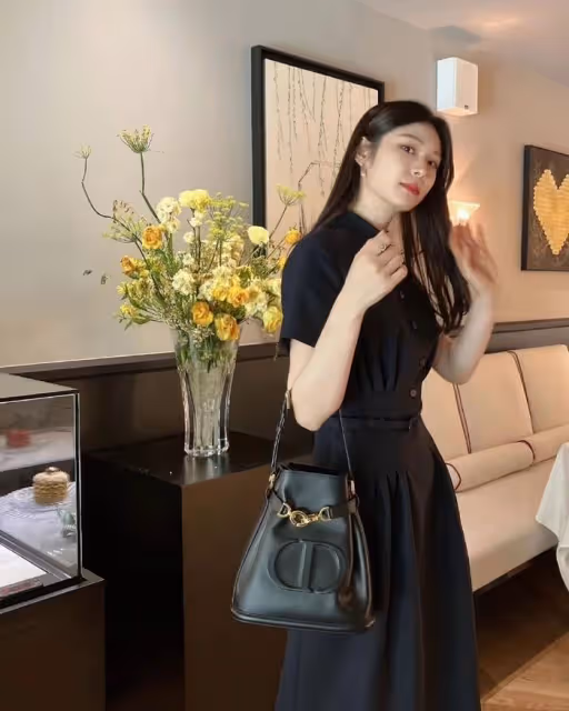 BLACKPINK智秀與花滑女王金允兒,照片順序,讓韓網友爭論不已
