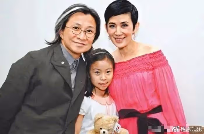 和大導演同居19年，生下女兒卻不結婚，吃喝拉撒全AA，她圖什麼？