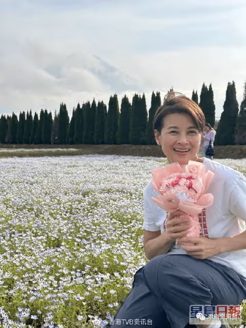 黎燕珊感動享受不用腦之旅！仔女請東京旅行慶祝59歲生日