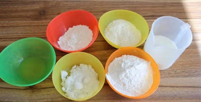 水果糯米糍,糯米皮包著一大塊水果,吃著很過癮