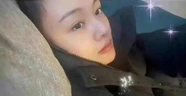 鄭爽最新近照曝光,狀態不佳身材發福,頭髮稀疏,體態如中年婦女