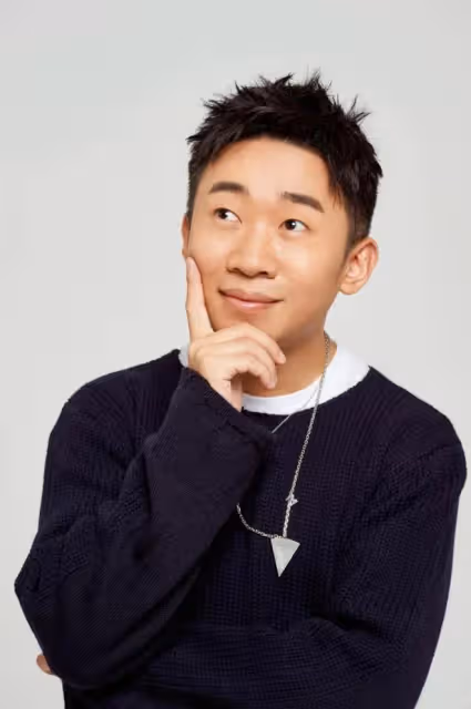 楊迪前任性別被扒,戀情再添新細節,對方信息曝光疑似男性妝造師