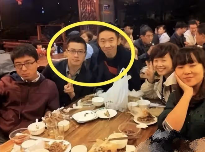 楊迪前任性別被扒,戀情再添新細節,對方信息曝光疑似男性妝造師