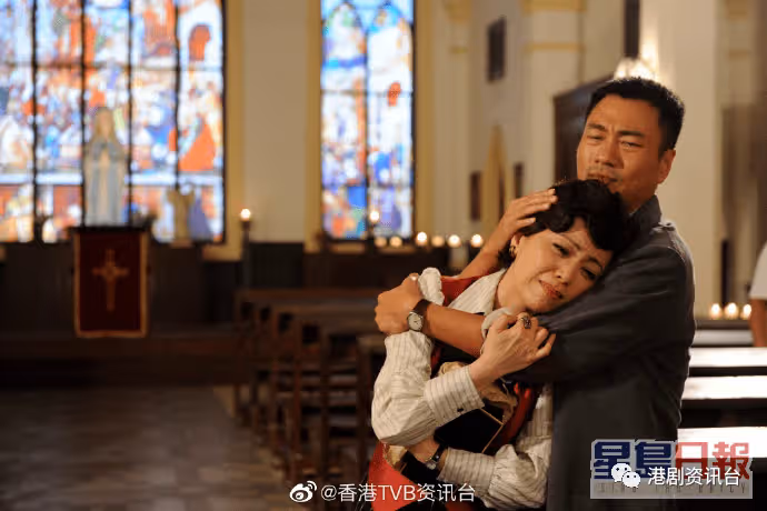 事業兩度爆紅與柔弱角色絕緣!鄧萃雯自爆向李添勝力薦黎耀祥做柴九
