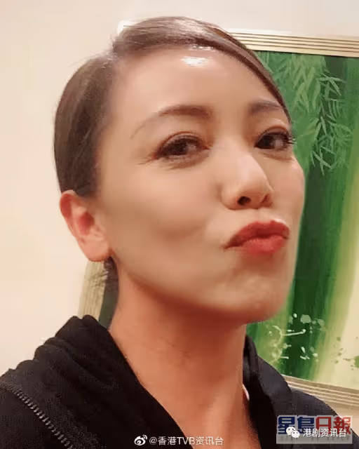 事業兩度爆紅與柔弱角色絕緣!鄧萃雯自爆向李添勝力薦黎耀祥做柴九