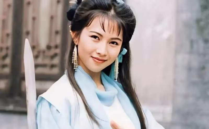 甄嬛傳「惡毒皇后」蔡少芬:46歲生三胎,與張晉結婚13年恩愛至今