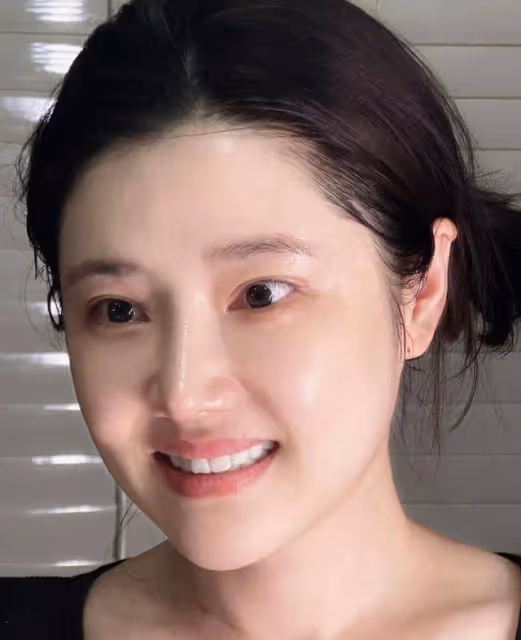 40歲女人沒必要追求「減齡」,這幾方面提升,才是散發魅力的重點