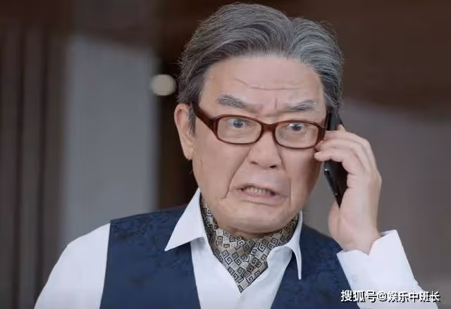《三分野》徐燕時被停職調查,向園怒懟黎沁,亮出自己真實身份