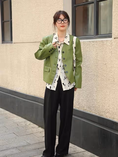 鉛筆褲不時興了,今年流行這4條褲子,顯瘦洋氣,穿多久都不過時