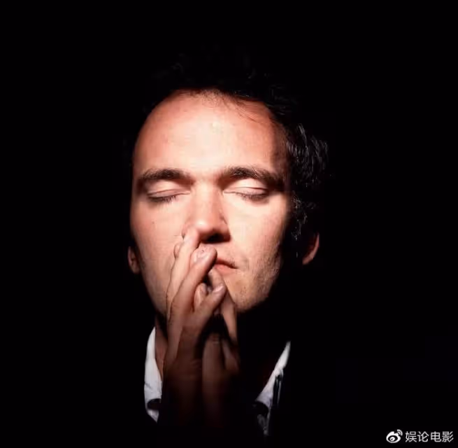 昆汀的癖好不僅體現在諸多電影里,一萬美元的八卦在現實上演