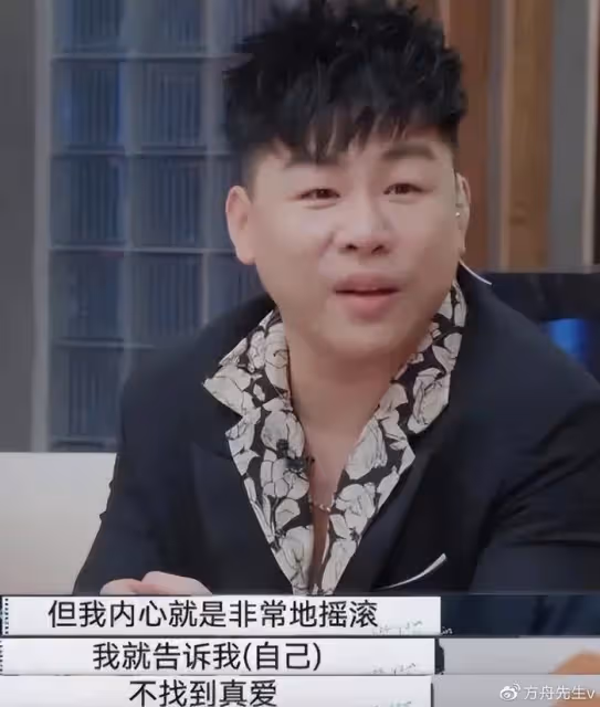 胡彥斌疑與助理談戀愛,女生正臉曝光,兩人吃飯約會連續多日同回家