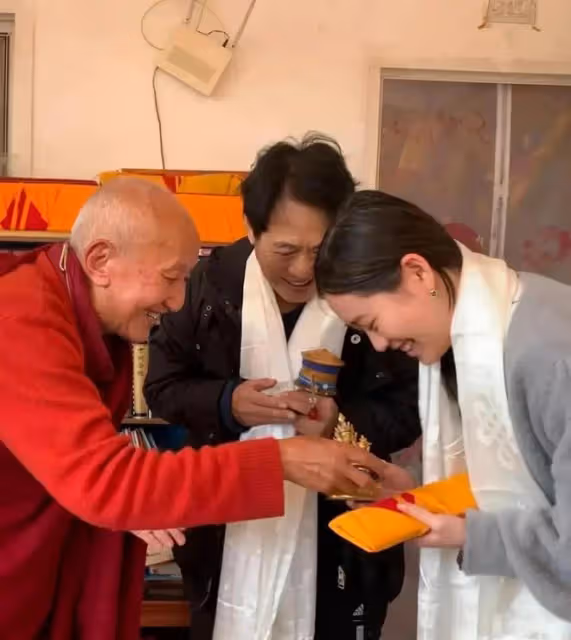 李連杰：身體狀況令人擔憂，低調到內地代言遊戲，長相發生大變化