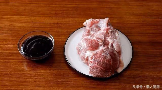 好吃的叉燒肉這樣做,嫩而不柴,做法簡單易懂,想吃隨時可以做!
