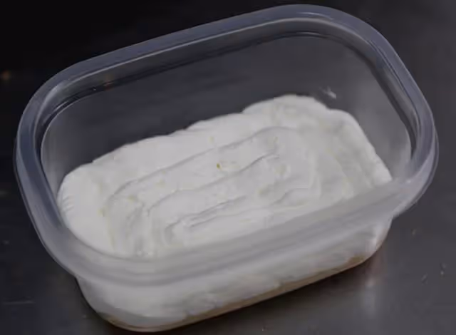 想吃水果盒子蛋糕不用買,教你在家做,香甜細膩,每一口都是享受