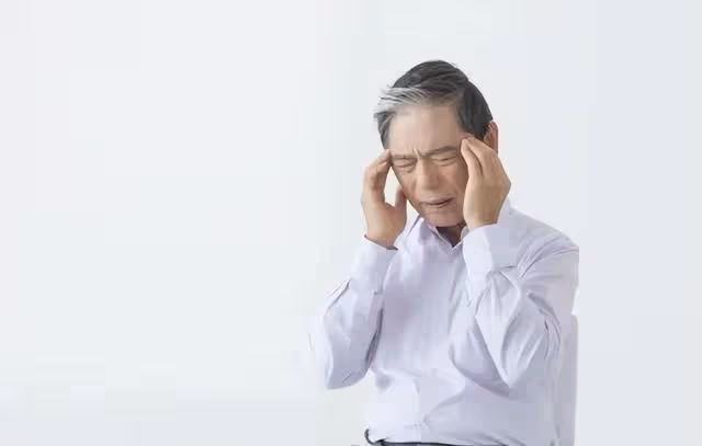 我和老伴共7千退休金,如今卻連排骨都捨不得買,只因走錯兩步路