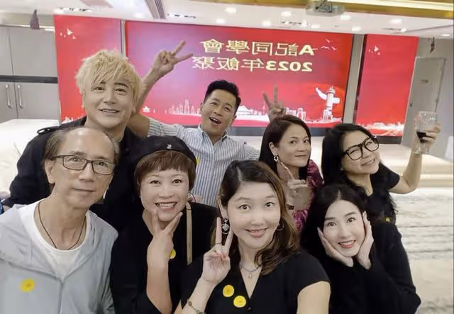 香港知名女星皮膚白皙少女味足,愛秀豐滿身材,戀愛多年不結婚