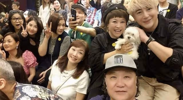 香港知名女星皮膚白皙少女味足,愛秀豐滿身材,戀愛多年不結婚