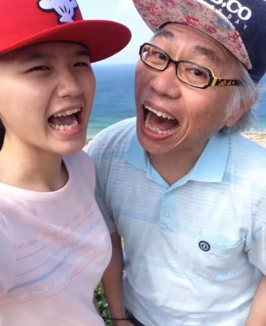 揭爺孫戀內幕!已故李坤城兒子曝27歲後母陰謀奪遺產,斥其是巨嬰