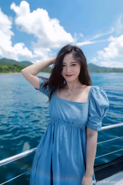 被指分手後首同台！TVB緋聞情侶現場零交流，男方更當女方透明
