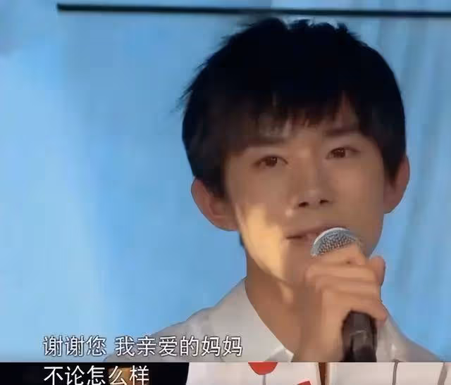 大兒子百億影帝,小兒子破世界紀錄,他們的媽媽到底有多厲害?