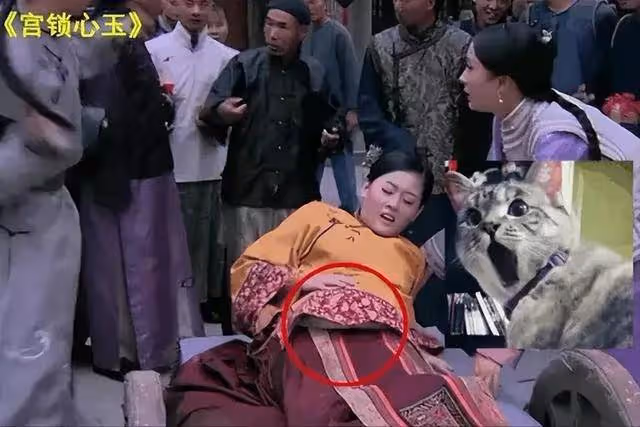 胸罩印子就算了，古裝劇竟然穿黑絲，有些鏡頭觀眾實在不能忍