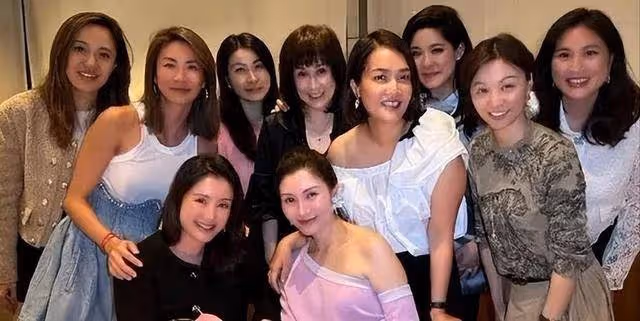 李嘉欣碾壓郭晶晶,占C位?不管許晉亨身體不適?李嘉明也是狠人