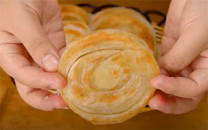 油旋餅做法，只要學會2個秘訣，保證酥脆又多層，小孩子超愛吃