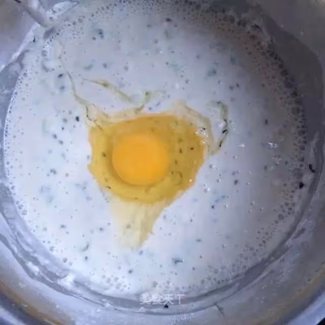 芝麻餅卷土豆絲:早餐吃一款軟軟香香的餅,最愜意了!