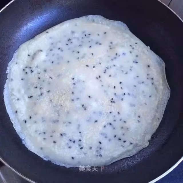 芝麻餅卷土豆絲:早餐吃一款軟軟香香的餅,最愜意了!