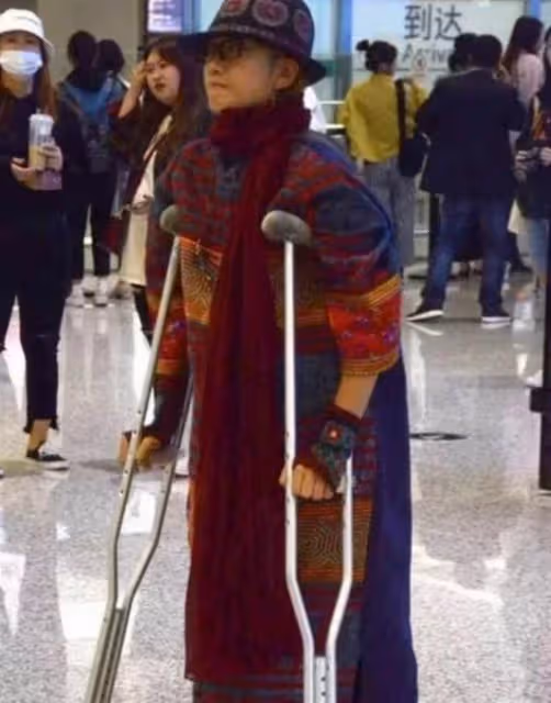20年靠助理洗澡,64歲女星「30年不吃米飯」 為跳舞拒生子「離開富豪丈夫」近況令人驚奇