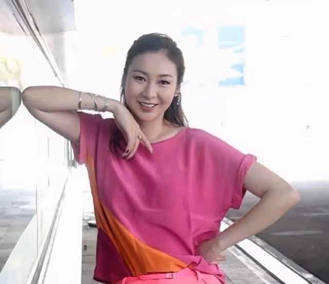 TVB知名女星新劇床戲多,自認閃婚太衝動,再度改名等待新戀情