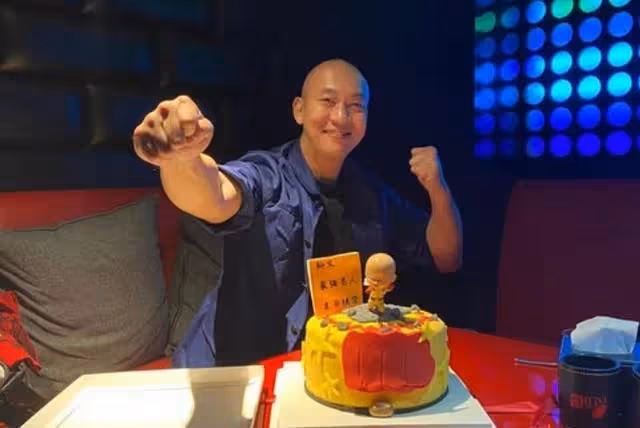氣憤!TVB男星曝太太內地遇車禍被撞斷胸骨,無奈未能及時陪伴