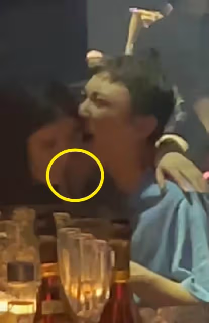 王思聰KTV玩耍照流出,女伴疑為孫一寧,素顏出鏡險些認不出