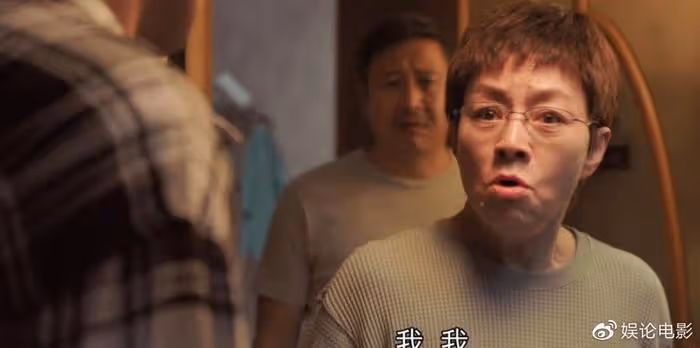 《熟年》太走心看哭了，郝蕾和宋丹丹都演母親，味道卻不一樣