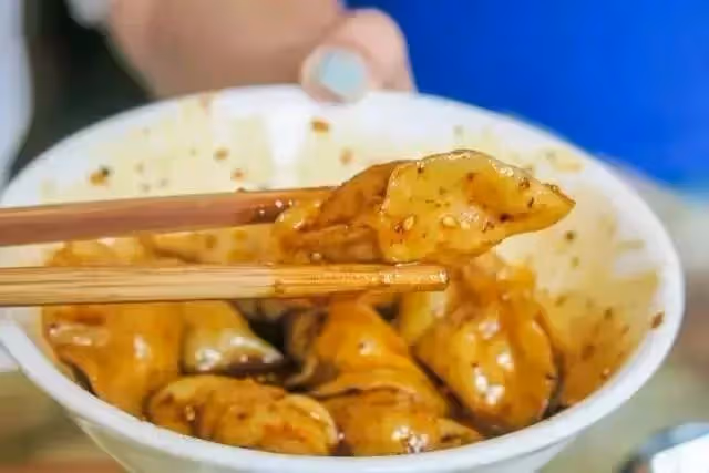 為什麼你煮的餃子總是破皮?原因竟是下鍋的水溫和方式不對?