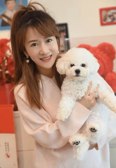 李念兒童節官宣三胎出生,曬產房照和寶寶萌態,三個兒女有愛同框