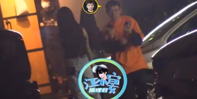 小黑曬私人飛機出遊,被扒與王思聰在一起,女方已婚有娃惹爭議