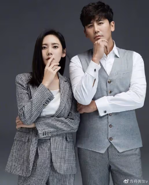 於曉光否認出軌浪姐「離婚女星」,喊話狗仔來對質,時隔2年首開評論