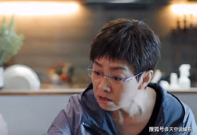 《熟年》倪老太老年痴呆嚴重,無意曝光倪偉貞身世,吳二琥怒爭家產