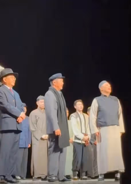 張國立:話劇公開嘲諷張鐵林英國國籍,說「有文化的都去英國了」