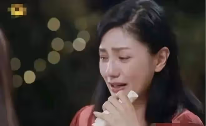 胡可的夫妻相處之道惹爭議,疑與沙溢感情生變,沙溢黑料重新被扒