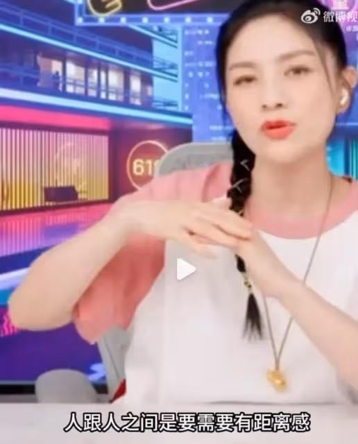 胡可的夫妻相處之道惹爭議,疑與沙溢感情生變,沙溢黑料重新被扒