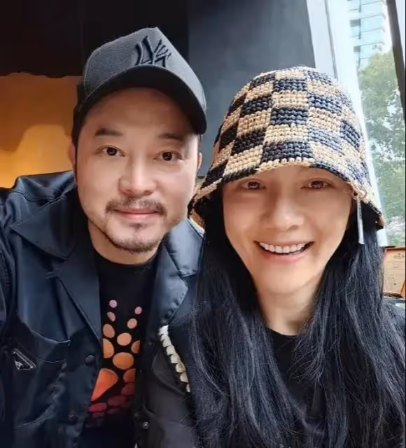 胡可的夫妻相處之道惹爭議,疑與沙溢感情生變,沙溢黑料重新被扒
