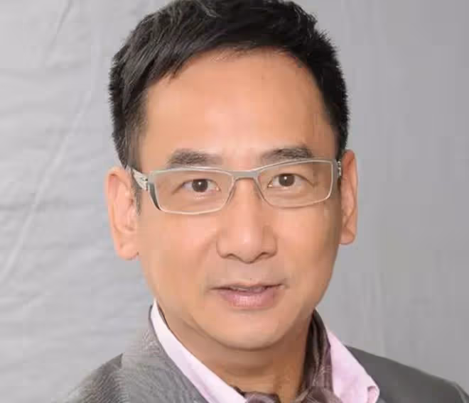 61歲老戲骨遭TVB除名!效力電視台31年演過101部戲,仍買不起房