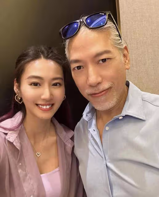 張耀揚與富婆私下聚會照曝光!壯到衣服快撐開,女方大讚其好有型