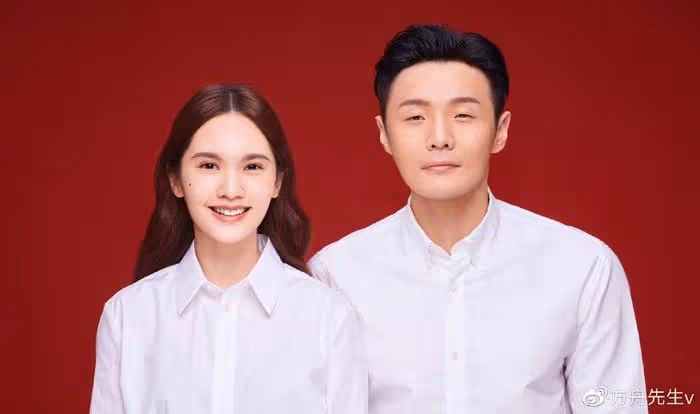 楊丞琳帶老公回台灣，貼臉摟肩慶39歲生日，李榮浩與丈母娘罕見同框