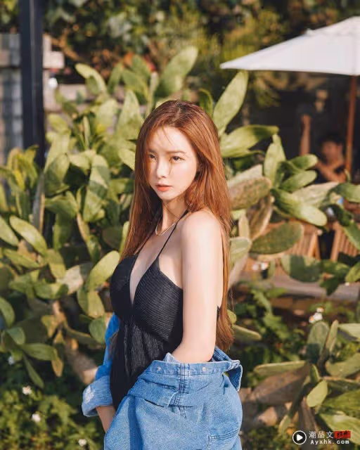 奎丁深V傲人圓弧低胸險彈出!哀喊嬌喊「誤觸1禁忌」:請撕爛我衣服